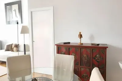 Plano de Elegant Apartment in the Heart of Madrid, 100m² with Parking