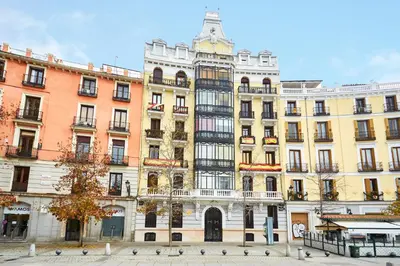 Edificio en el que se encuentra el apartamento