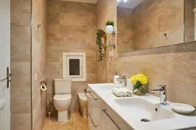 Un baño de LEEWAYS APARTMENT in ORIENTE