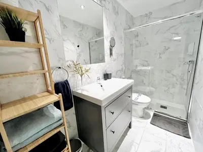 Un baño de dPLACE To Be - Exclusive Apartments in Historic Center