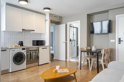 Una cocina o zona de cocina en Color Apartments by Olala Homes