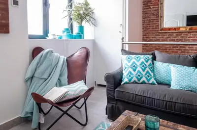 Zona de estar de Cosy Apartment in the heart of Barrio de las Letras