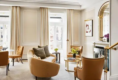 Zona de estar de Four Seasons Hotel Madrid