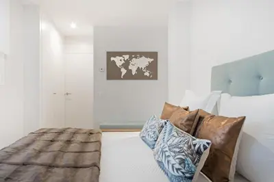 Cama o camas de una habitación en Cozy 1-Bed Apartment in Alonso Martínez