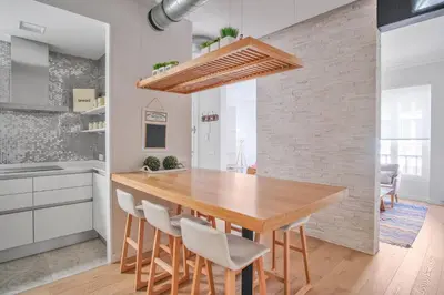 Una cocina o zona de cocina en Stylish 3-Bed Apartment in Madrid’s Golden Mile