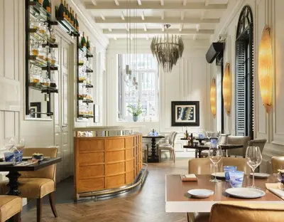 Un restaurante o sitio para comer en Only YOU Boutique Hotel Madrid