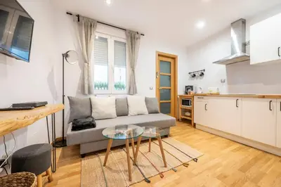 Una cocina o zona de cocina en Comfortable Cozy - 1D 1B - Sol