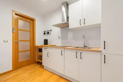 Una cocina o zona de cocina en Comfortable Cozy - 1D 1B - Sol