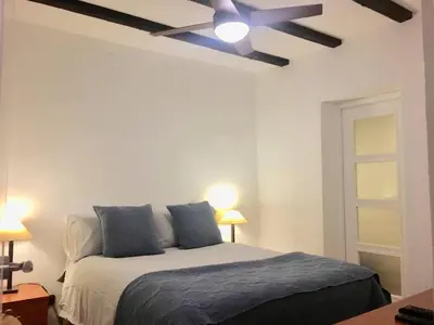 Cama o camas de una habitación en MALASAÑA DREAMING A/C - WIFI