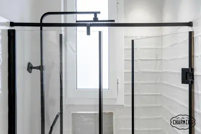Un baño de Retiro Chic - Apartamento de 1 dormitorio