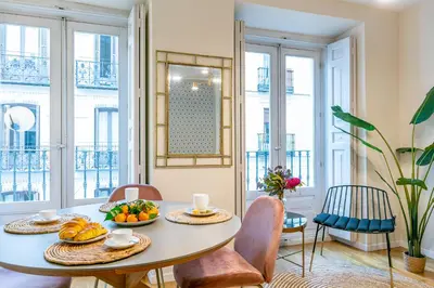 Comida en o cerca de este apartamento
