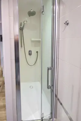 Un baño de Dobo Madrid Ventas