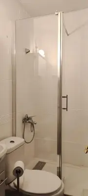 Un baño de Hostal Romero