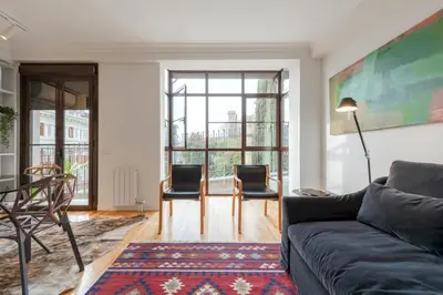 Zona de estar de Bright Luxurious - 1BD 2BTH - AtochaRetiro