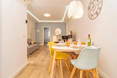 Bebidas en Bright apartment near Casa de Campo by Batuecas