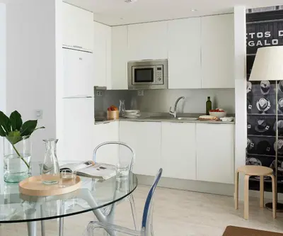 Una cocina o zona de cocina en Eric Vökel Boutique Apartments - Atocha Suites