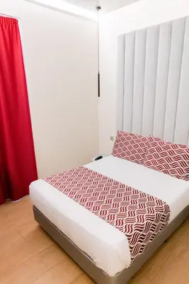 Cama o camas de una habitación en Hostal Juliette-Gran Vía