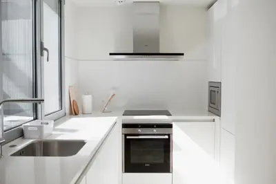 Una cocina o zona de cocina en 60 Balconies Art