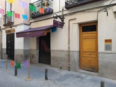 Edificio en el que se encuentra el albergue