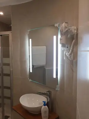 Un baño de Lux Penthouse gran vía
