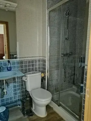 Un baño de Piso Madrid Pacifico M-30