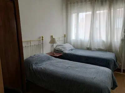 Cama o camas de una habitación en Piso Madrid Pacifico M-30