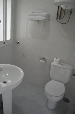 Un baño de Estudio Puerta del Sol Esparteros