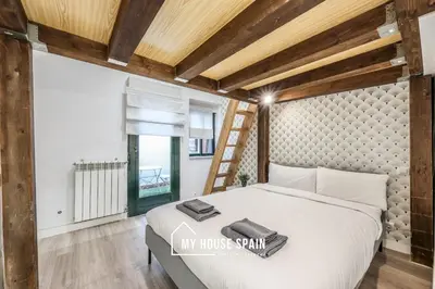 Cama o camas de una habitación en MyHouseSpain - Great apartment 6 PAX MADRID CITY CENTER