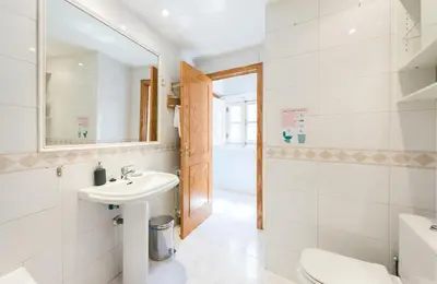 Un baño de El Refugio de Barceló
