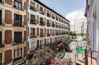 Edificio en el que se encuentra el apartamento