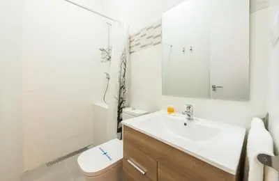 Un baño de El Encanto de Malasaña