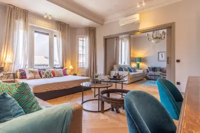 Zona de estar de Spacious 3-Bed Apartment in Salamanca Madrid