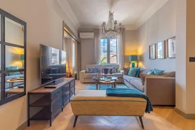 Zona de estar de Spacious 3-Bed Apartment in Salamanca Madrid