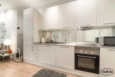 Una cocina o zona de cocina en Madrid Río - Apartamento de 1 dormitorio