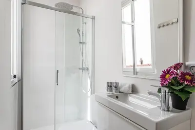 Un baño de Waou Malasaña III - Alquiler Corta Duración