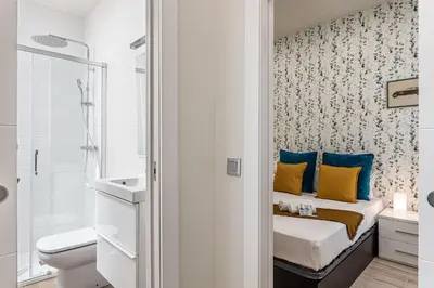 Un baño de Waou Malasaña III - Alquiler Corta Duración