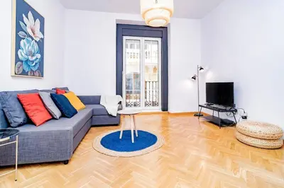 Zona de estar de Encantador Apartamento en Chueca junto a Gran Vía, Infantas 1-1 by Batuecas