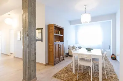 Plano de Maravilloso Apartamento en Puerta de Toledo C/Gasómetro by Batuecas