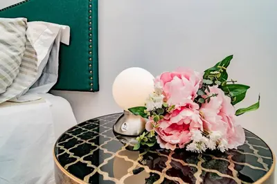 Plano de Maravilloso Apartamento Plaza Pedro Zerolo - Gran Vía, by Batuecas