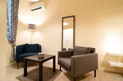 Zona de estar de Estupendo Apartamento junto a Estación de Atocha by Batuecas
