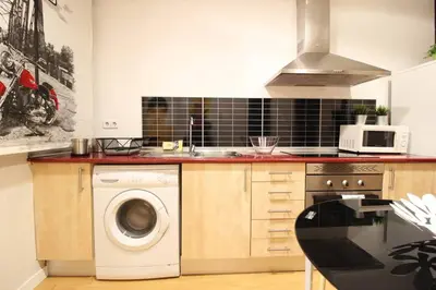 Una cocina o zona de cocina en Céntrico Apartamento Estilo Pop-Art by Batuecas
