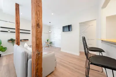 Una cocina o zona de cocina en Refurbished and bright-Pool-1Bed 1Bath-Chueca
