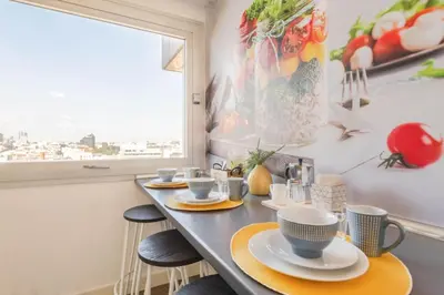 Plano de Bright W Stunning views Colon-Madrid city centre