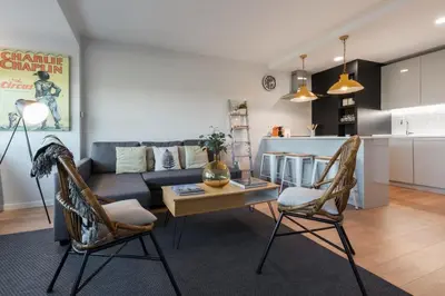 Una cocina o zona de cocina en Sophisticated refurbished-1BD 1BTH-Colon Centre