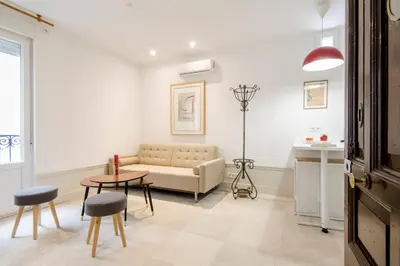 Zona de estar de Cute brand-new 1BD apartment - Malasaña R