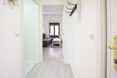 Plano de Cozy Bright apt. Malasaña - Madrid City Centre