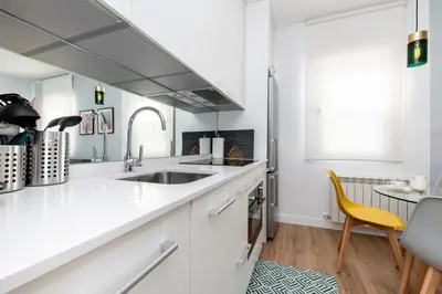 Una cocina o zona de cocina en Modern Refurbished - 1BD 1BTH - Chamberi