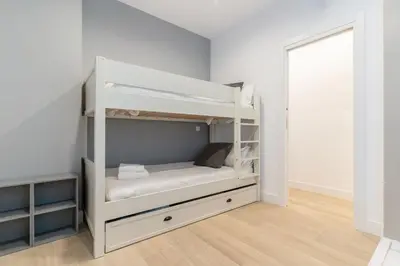Cama o camas de una habitación en Modern Refurbished-2Bedrooms 2Baths - Salamanca