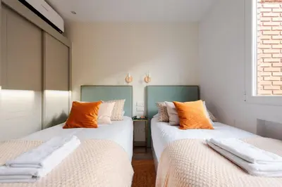 Cama o camas de una habitación en Exclusive and Modern - 2Bb 1Bth - Salamanca