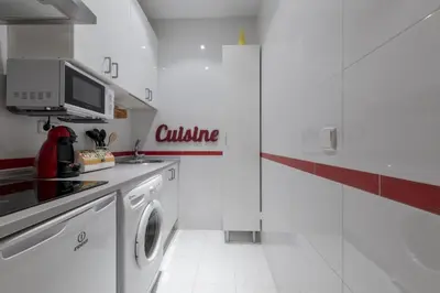 Una cocina o zona de cocina en 2BD 1BTH furnished - Sol - spacious